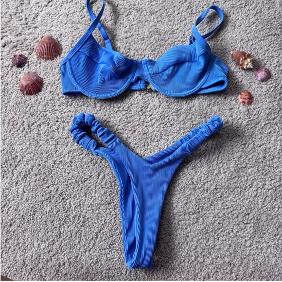 Kulani Kinis Other - Kulani Kinis Blue Ribbed Bikini Set